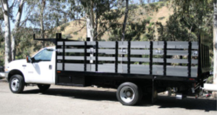 16′ F550 4×4 – Regular Cab Stake Bed