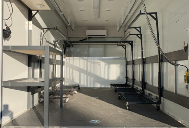 17′ F550 Wardrobe Super Cube with Liftgate