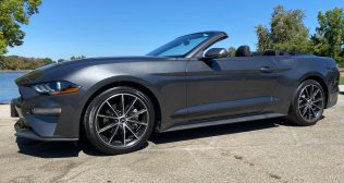 Ford Mustang Convertible