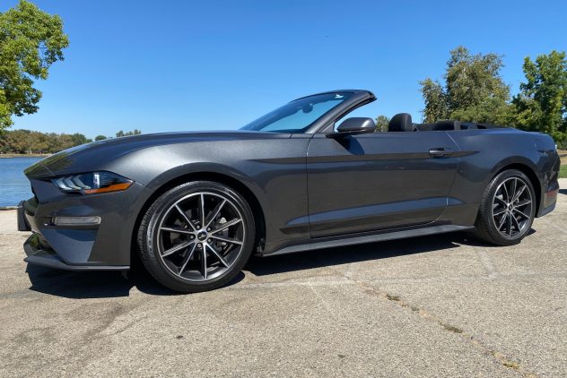 Ford Mustang Convertible