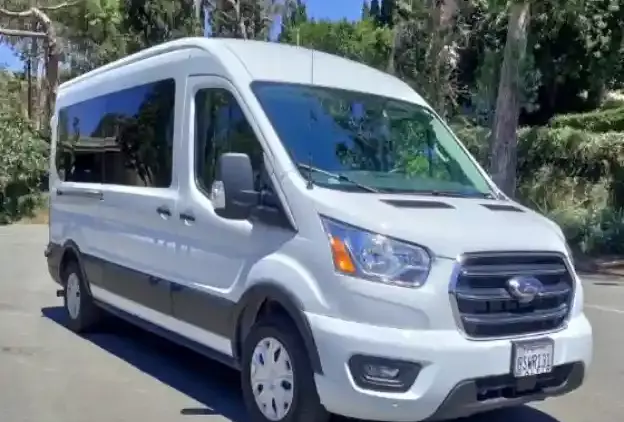 15-Passenger Van – Ford Transit XLT