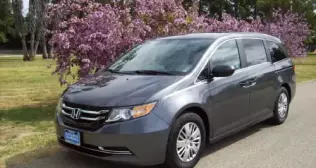 7-Passenger Mini Van – Honda Odyssey